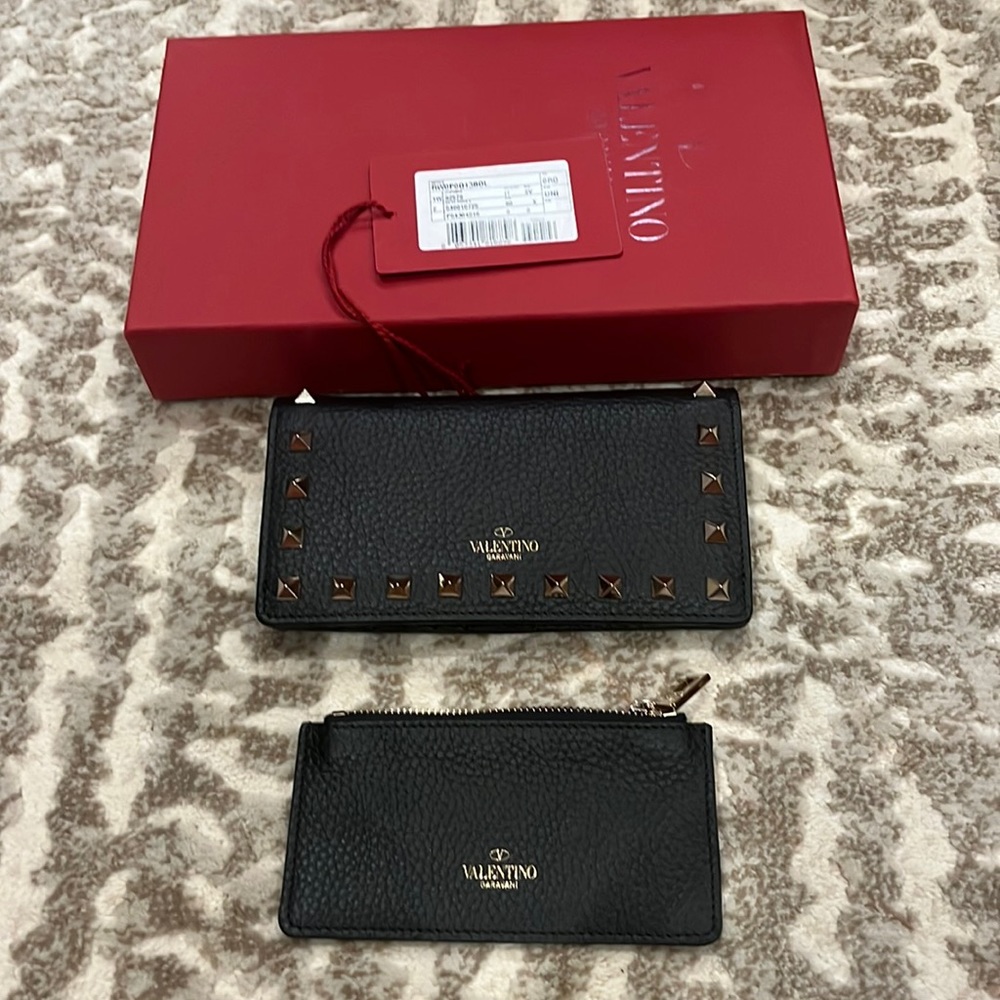 Valentino wallet